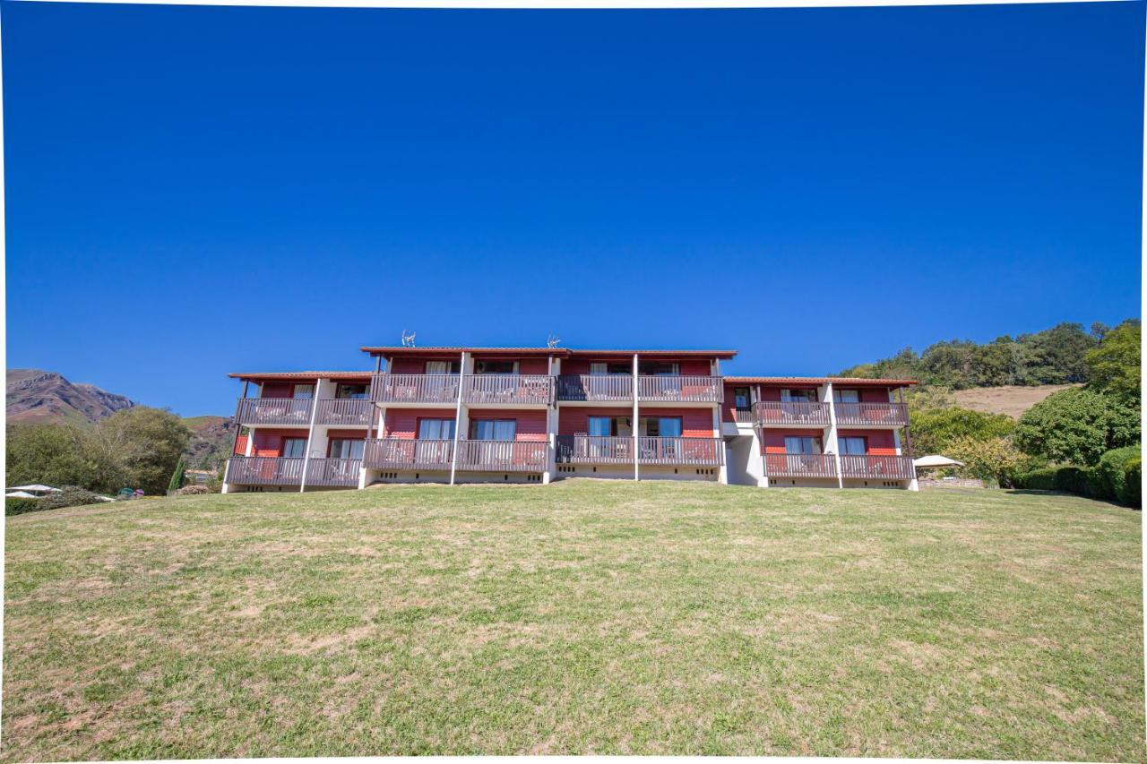 Hotel Vvf Pays Basque Saint-Etienne-De-Baigorry Exterior foto